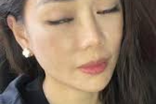 前TVB知名女星又曝大瓜当众被男星伸手进裤子因在海上不敢吭