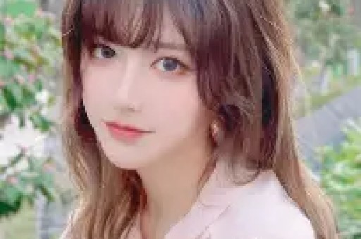 五部塌房逆袭神作：从娱乐圈弃子到文娱巨星的绝地反击之路！